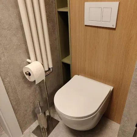 6 Pietro, Self Check-in, Klimatyzacja, Parking * Rzeszów