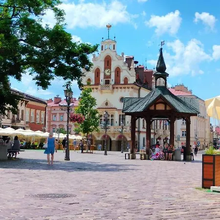 6 Pietro, Self Check-in, Klimatyzacja, Parking Rzeszów